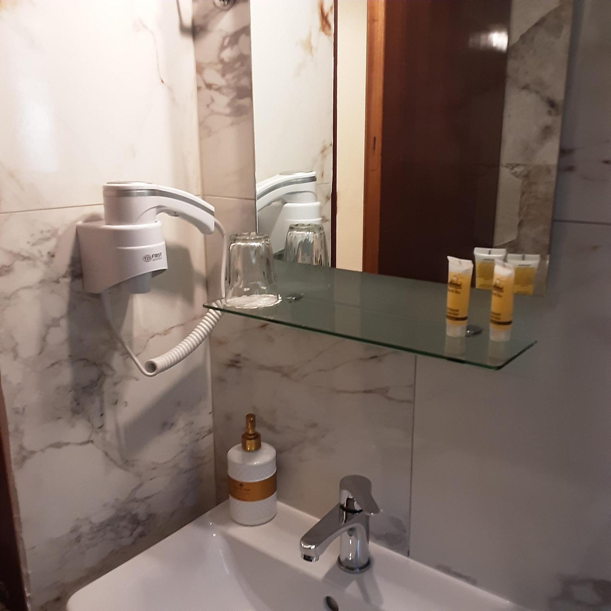 Parselia Rooms Therma  Eksteriør billede
